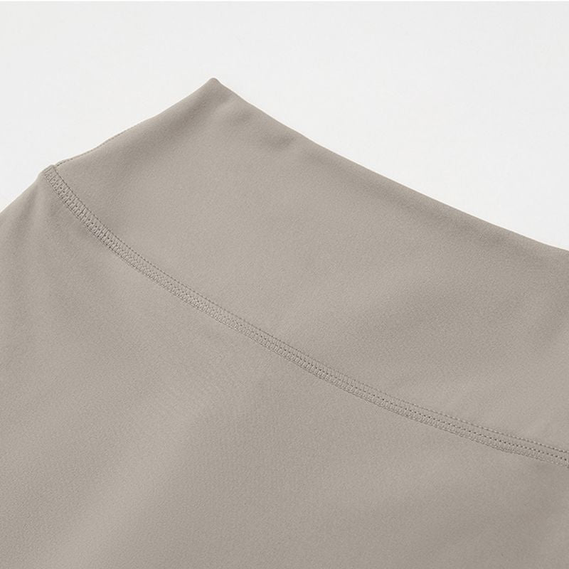 Sports bra with removable bra pads+High-waisted V-neck leggings at the back 2-piece set